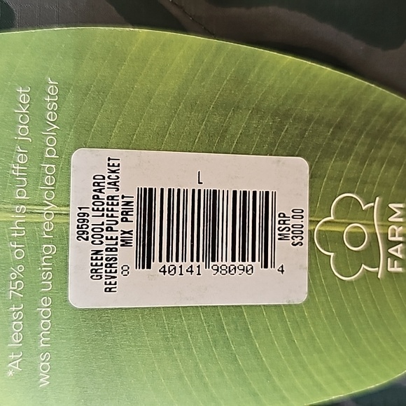 NWT Farm Rio Reversible Green Cool Leopard Puffer Jacket - Size Large - Picture 11 of 11